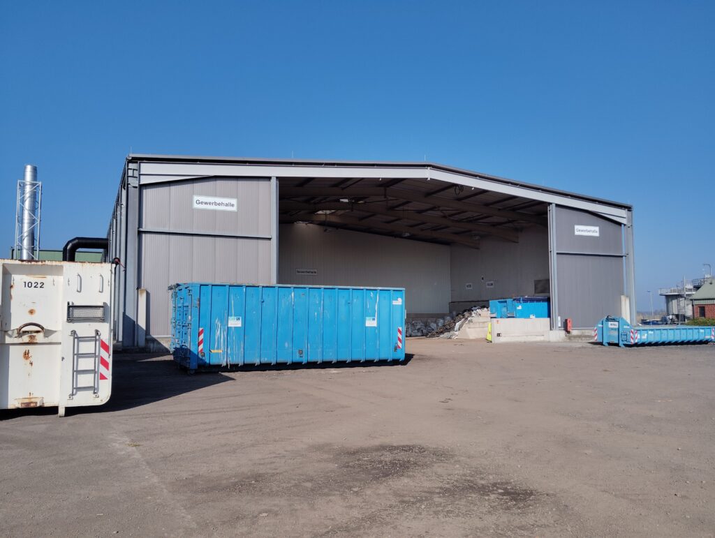 Gewerbehalle für Gewerbeabfälle